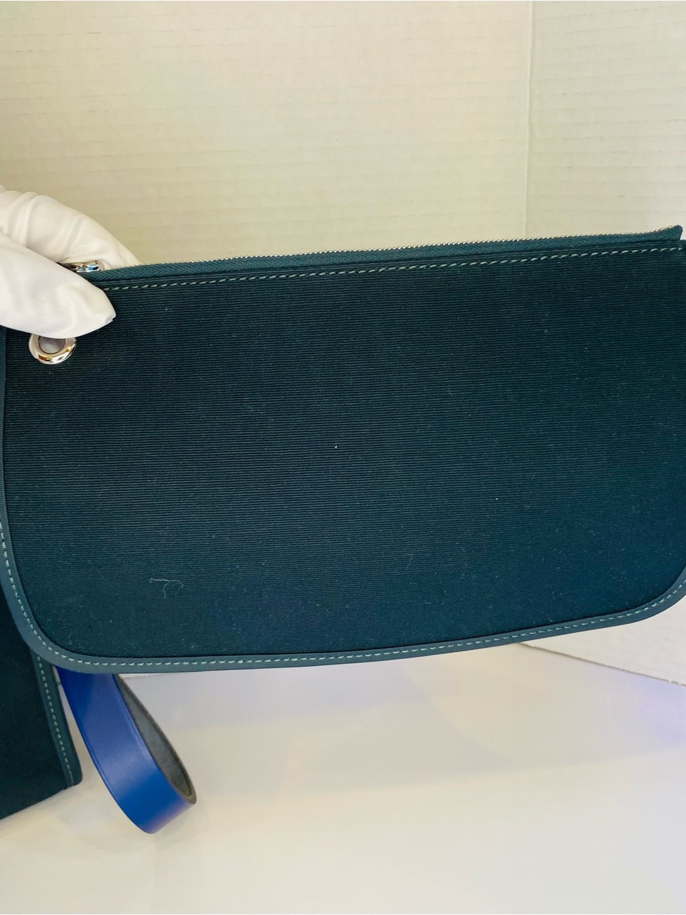 Hermes Herbag Zip 31Electric Blue Leather Turn-Lock Crossbody - Picture 14 of 15
